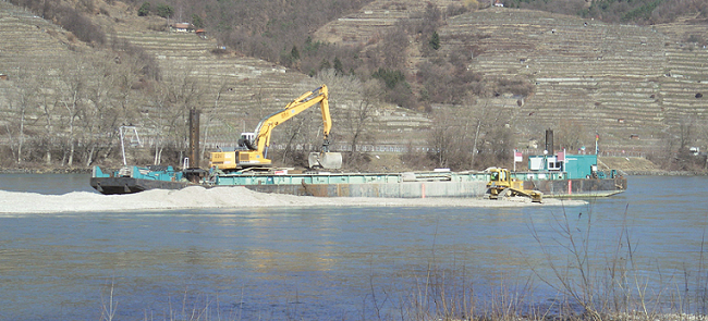 Wasserstraße Inselschüttung in der Wachau