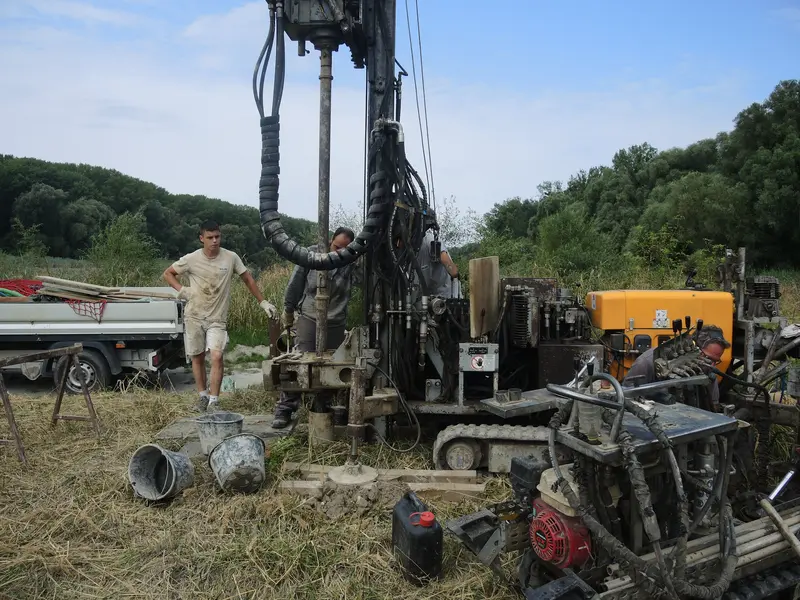 20240801_GeologUntersuchung3_Haslau.JPG