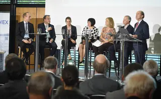 v.l.n.r.: Henk van Laar (European Barge Union), Manfred Seitz (Pro Danube International), Vera Hofbauer (bmvit), Désirée Oen (DG MOVE), Catherine Rivoallon (Port de Paris) und Nik Delmeire