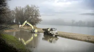 Removal of the existing structures for regulating low water