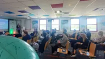 Workshop im Hafen Wien, Publikum und Vortragende im Seminarraum