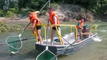 Fischentnahme mit Fangnetzen